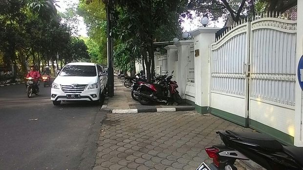 Rumah Mega