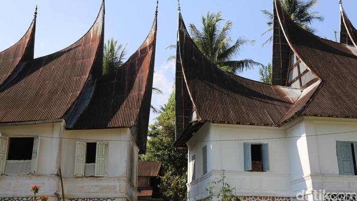 View Rumah Adat Provinsi Sumatera Barat Images