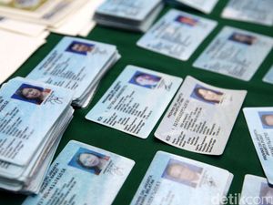 Pengumuman! Mendagri Ingatkan Lagi: e-KTP Kadaluwarsa Tetap Berlaku Seumur Hidup