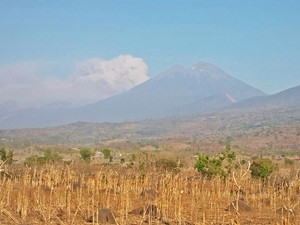 Dampak Abu Vulkanik, Penerbangan Menuju Lombok Ditutup Hingga Besok Pagi