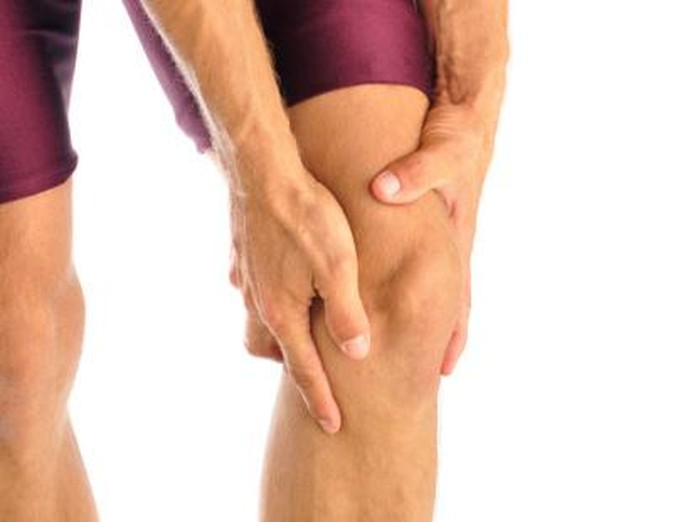 Berbagai Cara Mengatasi Lutut Terasa Panas Seolah Terbakar