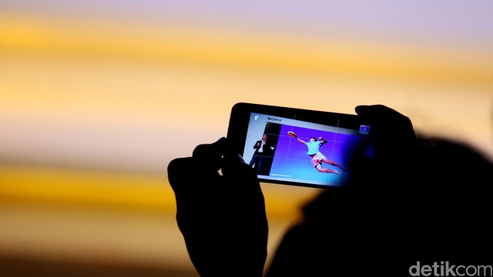 Ponsel Sony Xperia. Foto: Ari Saputra Ponsel Sony Xperia. Foto: Ari Saputra
