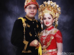 Mengenal Ulee Balang, Baju Adat Aceh Beserta Atributnya