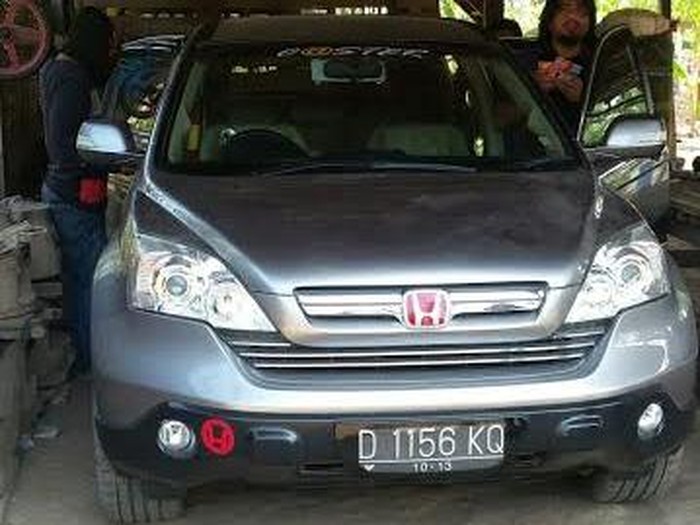 Begini Penampakan Mobil dan Motor Bos Tipu-tipu SMS Mama Minta Pulsa