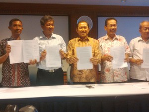 MA Tolak PK Eks Dirut IM2, Masyarakat Telematika Indonesia Sampaikan Petisi