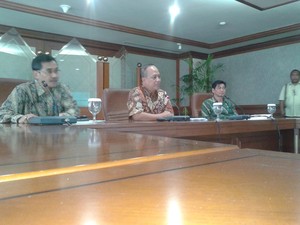 Menristek Dikti Beberkan Peran 7 PTN Atasi Bencana Asap