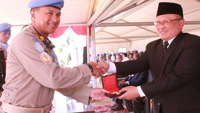 Begini Prosesi Medal Parade Pasukan Perdamaian Polri di Sudan