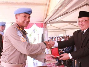 Begini Prosesi Medal Parade Pasukan Perdamaian Polri di Sudan
