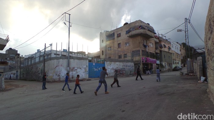 Melihat Langsung Gesekan Antara Warga Palestina dengan Tentara Israel