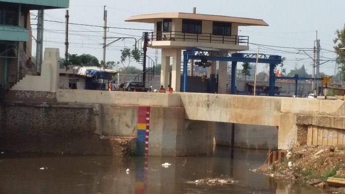Pintu Air Karet