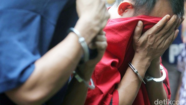 Dorong Polisi ke Parit Usai Ditangkap, Kawanan Maling Motor di Medan Ditembak