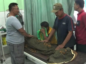 Bocah SD Tewas Tersambar Petir saat Main Tembak-tembakan di Belakang Rumah