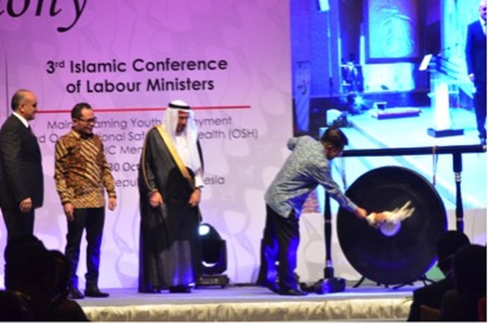 Apa Isi Deklarasi Jakarta Hasil KTT Menteri Tenaga Kerja OKI?