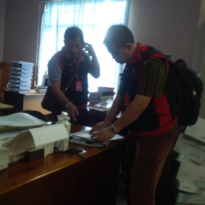 Tim Kejagung Geledah Kantor DPRD Sumut Terkait Kasus Bansos