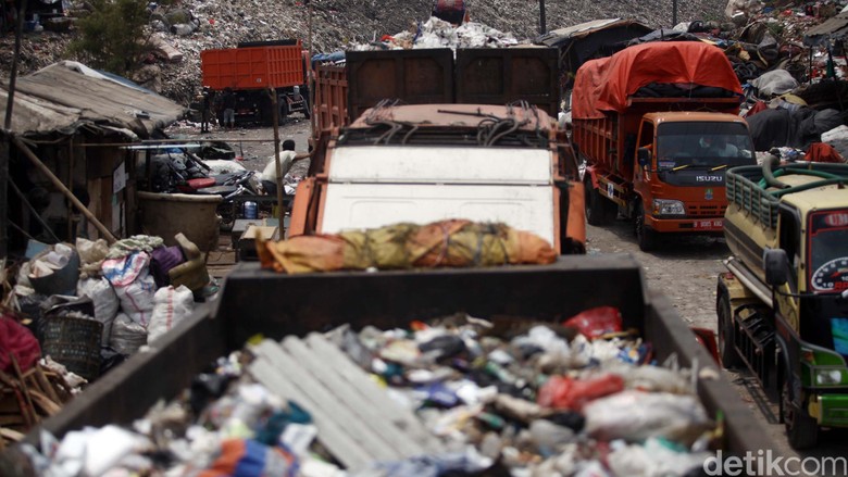 Anies-Walkot Bekasi Tegang, Bagaimana Nasib Ribuan Ton Sampah DKI? Anies-Walkot Bekasi Tegang, Bagaimana Nasib Ribuan Ton Sampah DKI?