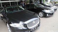 Ternyata, mobil itu adalah milik anak Setya Novanto. Mobil itu Novanto dipakai lantaran mobil dinasnya sedang di bengkel karena rusak akibat tabrakan. Minggu lalu (tabrakannya), ucap Novanto saat itu (Foto: Lamhot Aritonang)