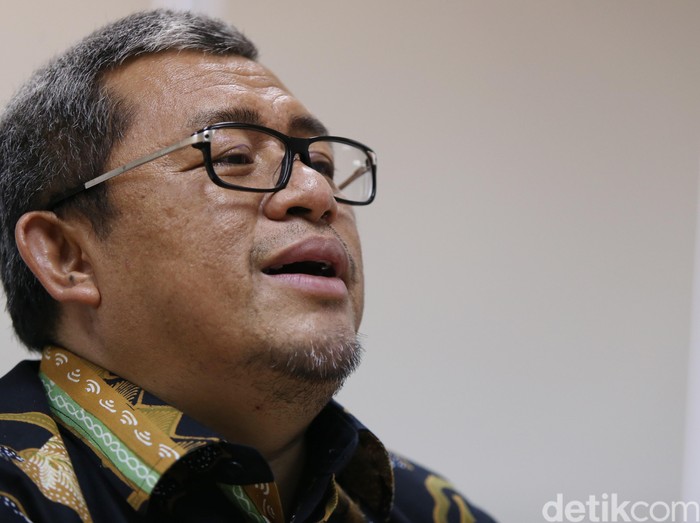 PNS Dilarang Terima Parsel, Aher: Gaji 13 dan 14 Hadiah Paling Baik