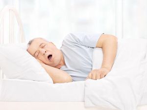 Ini Gangguan Tidur yang Sering Dialami Saat Berusia 50 Tahun ke Atas