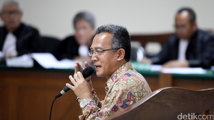 10 Pucuk Pimpinan Pengadilan Kena Sanksi Etik