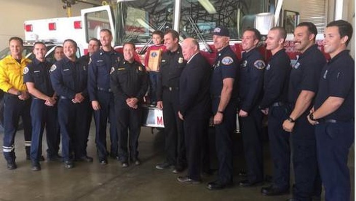 Heroik! Bocah 5 Tahun Ini Selamatkan Sang Nenek Saat Rumahnya Kebakaran