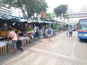 Bernostalgia di Pasar Buku Senen, Tempat Buku Segala Ada di Jakarta