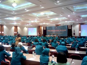 Buka Rakernas PKK, Mendagri Tjahjo Bahas Peran Ibu di Lingkungan Keluarga
