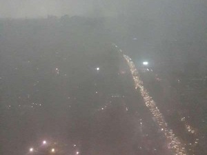 Hujan Deras, Ini Penampakan Kemacetan di Jl MH Thamrin dari Ketinggian