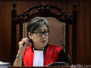 Dicecar Soal Duit ke Kejagung, Gatot Cuma Sebut Lawyer Fee USD 150 Ribu