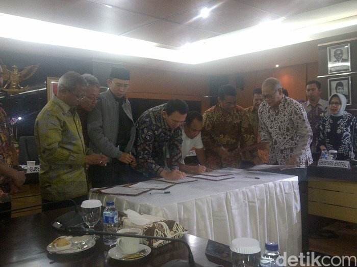 Cerita Mentan Soal Ahok Datang Telat dan Gubernur NTB Pulang Cepat