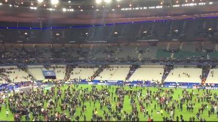 2 Ledakan di Dekat Stadion Bola Aksi Bom Bunuh Diri, Penonton Dievakuasi