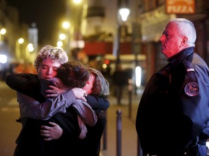 Pelaku Penembakan di Gedung Konser Bataclan: Ini Salah Hollande!