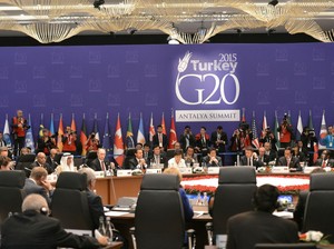 Presiden Jokowi Berdiri di Barisan Paling Depan Saat Pembukaan KTT G20