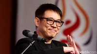 Manajernya pun berusaha menenangkan para fans dengan menyebut bahwa kini kondisi Jet Li sudah membaik dan dalam tahap penyembuhan. Rengga Sancaya/detikFoto.