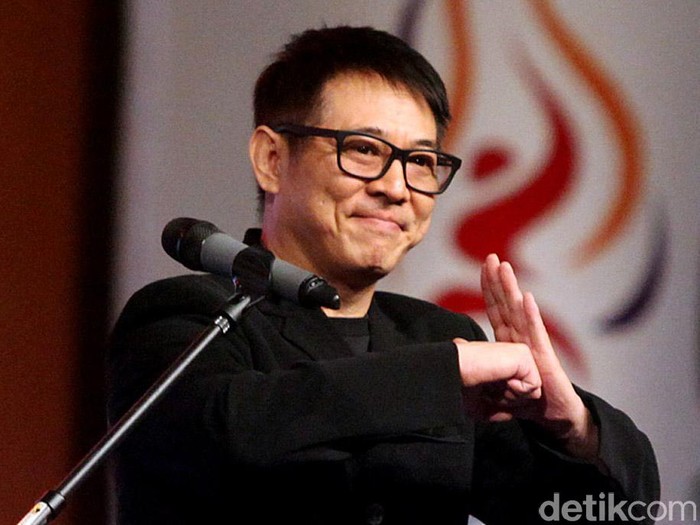 Gejala-gejala hipertiroid seperti yang diidap Jet Li. Foto: Rengga Sancaya Gejala-gejala hipertiroid seperti yang diidap Jet Li. Foto: Rengga Sancaya
