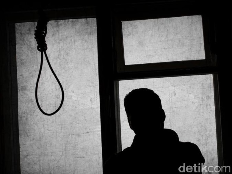 Depresi Ditinggal Istri, Pria Ini Gantung Diri Kenakan Kaos Partai Depresi Ditinggal Istri, Pria Ini Gantung Diri Kenakan Kaos Partai