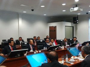 Kunjungan ke Kuala Lumpur, Tim Delegasi MPR Bertemu Senator Malaysia