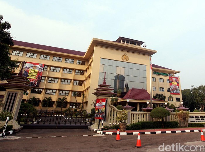 Gedung Markas Besar POLRI Daerah Khusus Ibukota Jakarta. Rengga Sancaya/detikcom.