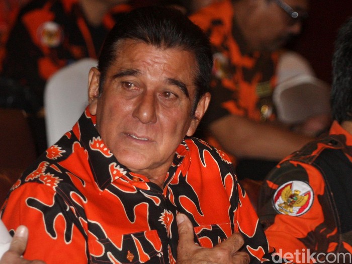 Ketua Majelis Pimpinan Nasional Pemuda Pancasila Japto Soelistyo Soerjosoemarno saat menghadiri Rapat Kerja Nasional I Pemuda Pancasila di Hotel Borobudur, Jakarta Pusat, Jumat (13/11/2015). Yapto Soelistyo. Lamhot Aritonang/detikcom.