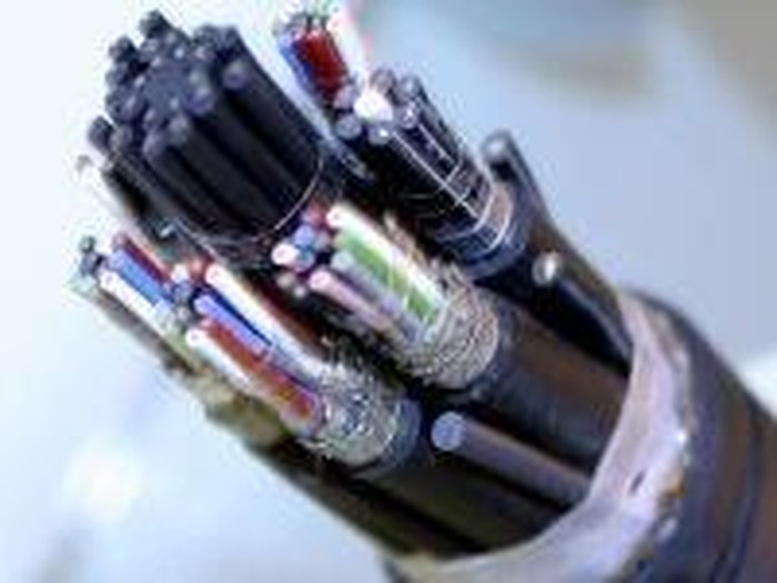 Kabel FO Terputus, Belum Ada Perbaikan