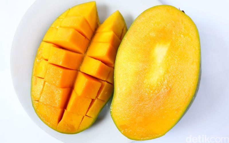 Buah mangga mengandung vitamin C. dikhy sasra/ilustrasi/detikfoto