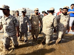 Hujan Disertai Banjir Landa Jeddah, Jadwal Penerbangan Domestik Terganggu