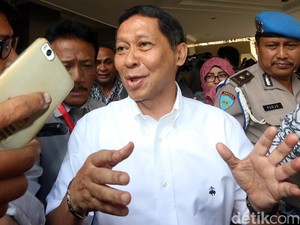RJ Lino Penuhi Panggilan Bareskrim Polri