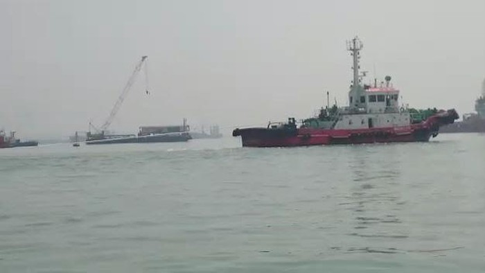 Kendaraan dalam KM Wihan yang Tenggelam di Teluk Lamong Belum Diasuransikan