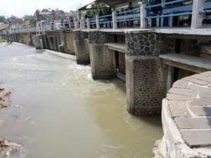 Katulampa Siaga 2, Warga Bantaran Ciliwung Diimbau Waspada Banjir