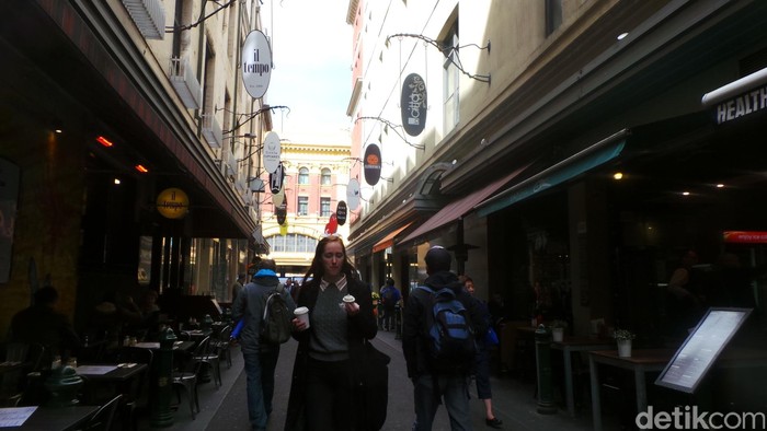 Cara Asik Jelajah Melbourne: Jalan Kaki Blusukan ke Gang Kecil