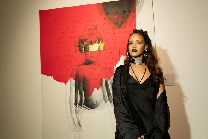 Apa Kabar Album Baru Rihanna?