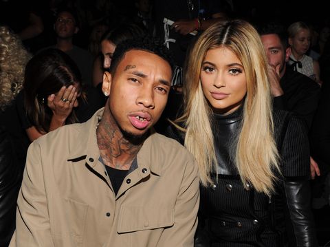 Kylie Jenner dan Tyga NEW YORK, NY - SEPTEMBER 12: Tyga (L) and Kylie Jenner attend the Alexander Wang Spring 2016 fashion show during New York Fashion Week at Pier 94 on September 12, 2015 in New York City. (Photo by Craig Barritt/Getty Images)