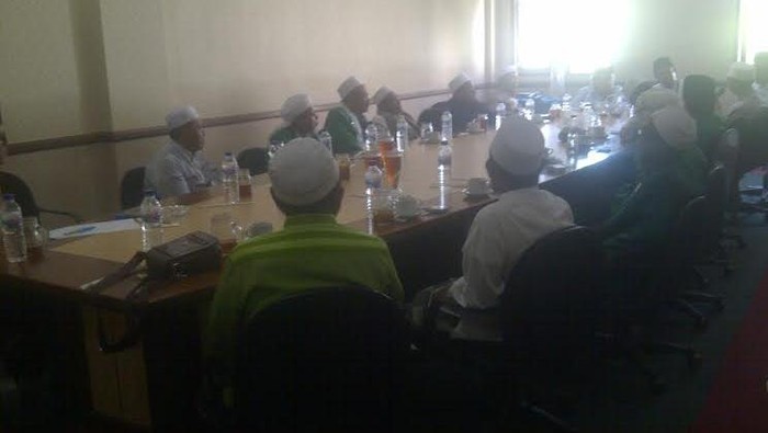 Forum Silaturahmi Ulama PPP Jawa Timur Desak Kubu Romi dan Djan Islah