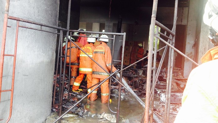 300 Unit AC Terbakar di Pademangan Diduga Akibat Puntung Rokok