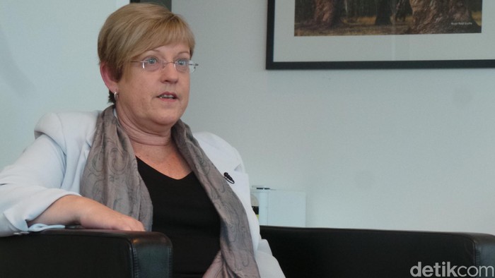 Menteri LH Victoria: Indonesia, Mulailah dari Tenaga Surya